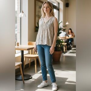 Sojourn Floral Sleeveless Blouse